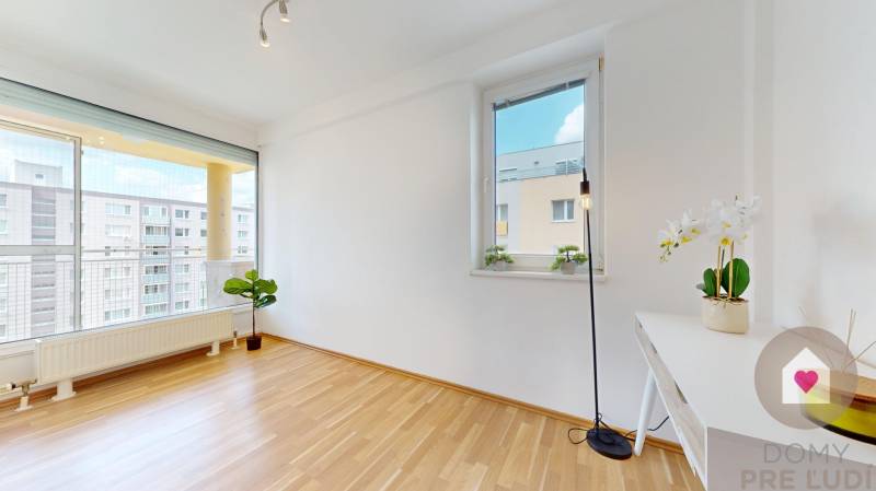 1.5 izbový byt s lodžiou na prenájom_Štefana Králika_Devínska Nová Ves