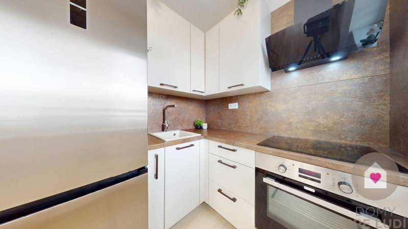 1.5 izbový byt s lodžiou na prenájom_Štefana Králika_Devínska Nová Ves