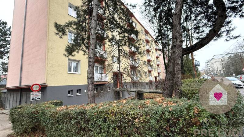 3 izbový byt, prenájom, Stromová, Bratislava 