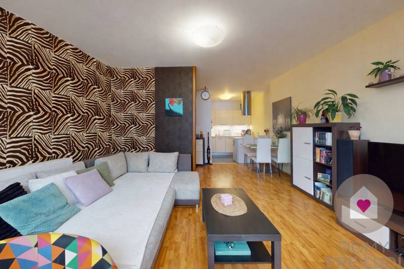 Tomašikova_2i novostavba_na predaj_Koloseo  (8).png