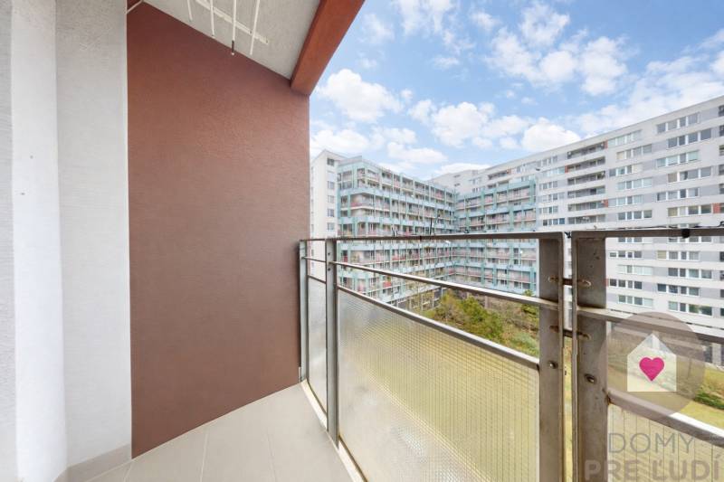 Tomašikova_2i novostavba_na predaj_Koloseo  (4).png