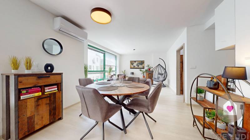 2 izbový byt, Nám. SNP, BA 