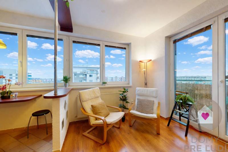 Kazanska_1 izbovy byt na prenájom_Podunajske Biskupice (2)a.jpg