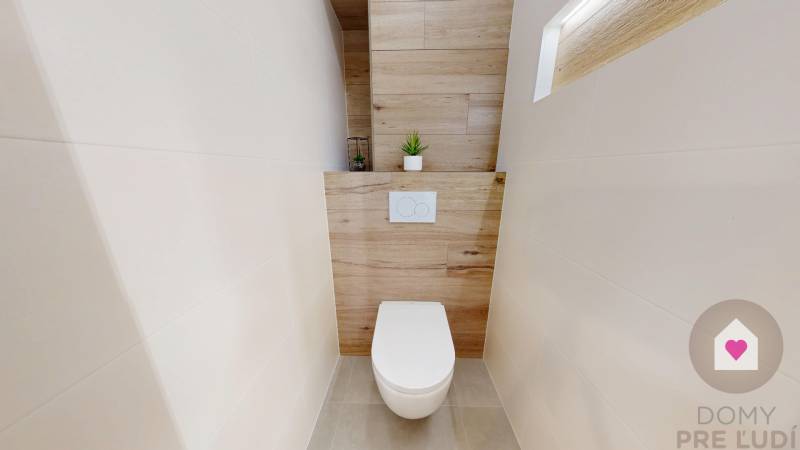 Karlova ves_ 3 izbovy byt po rekonštrukcii na predaj_WC
