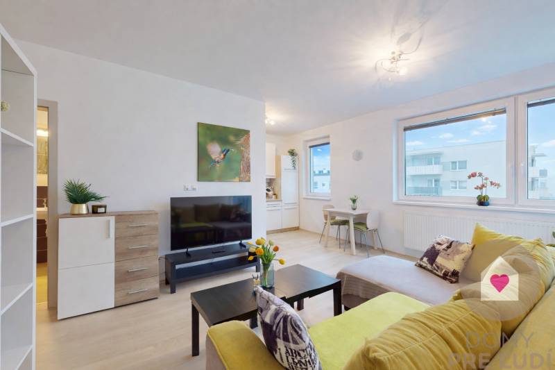 Prenájom zariadeného 2i bytu s balkónom, pivnicou a parkingom v garáži _novostavba Tammi_Dúbravka