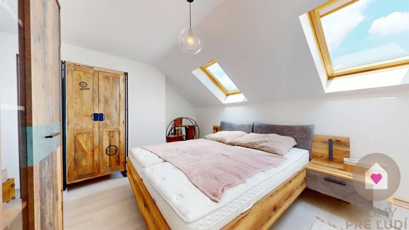 2 izbový byt, Nám. SNP, BA 