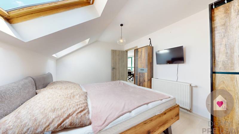 2 izbový byt, Nám. SNP, BA 