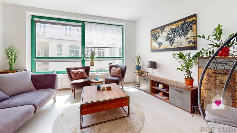 2 izbový byt, Nám. SNP, BA 