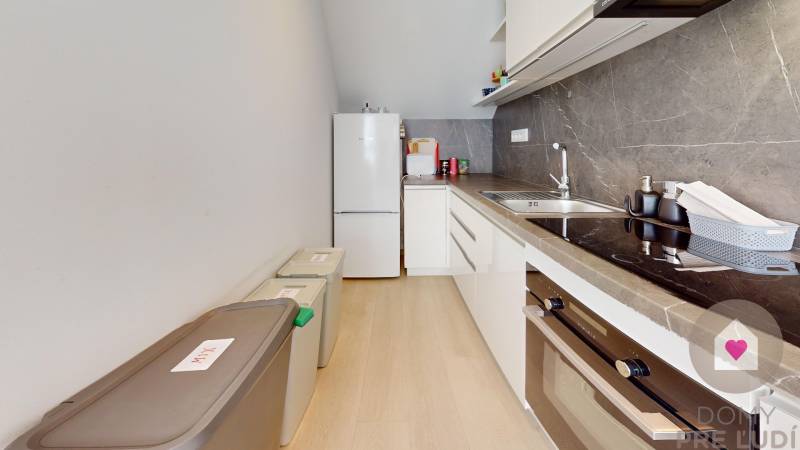 2 izbový byt, Nám. SNP, BA 