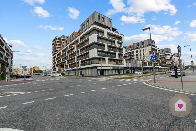 1 izbovy byt na prenajom_novostavba_slnecnice zona Mesto