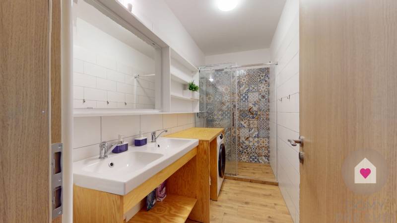 3 izbový byt na prenájom, Pezinok, Muškát, zariadený