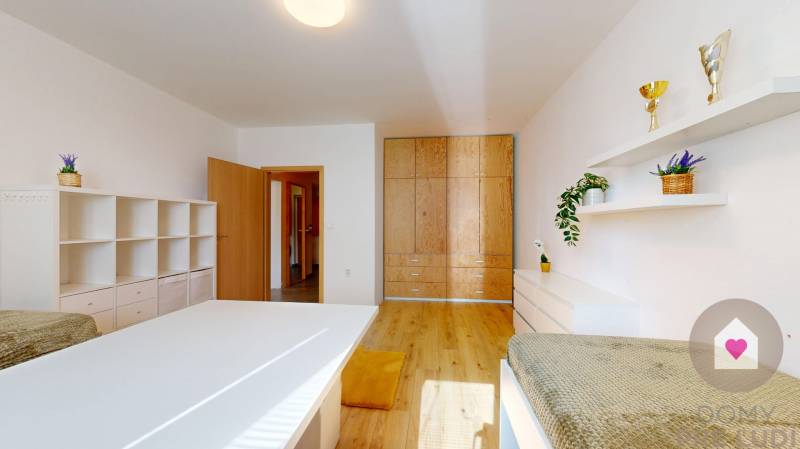 3 izbový byt na prenájom, Pezinok, Muškát, zariadený