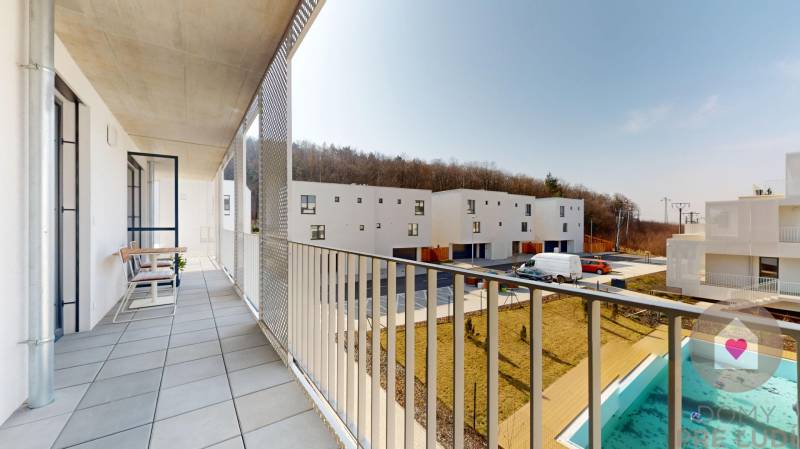 Prenájom moderného dizajnového 3i bytu s prémiovou terasou, pivnicou, parkovacím státim v úplnej novostavbe Agáty