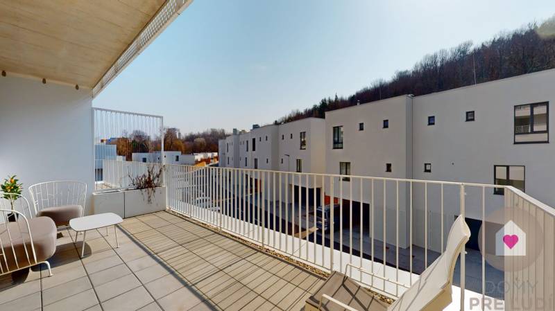 Prenájom moderného dizajnového 3i bytu s prémiovou terasou, pivnicou, parkovacím státim v úplnej novostavbe Agáty