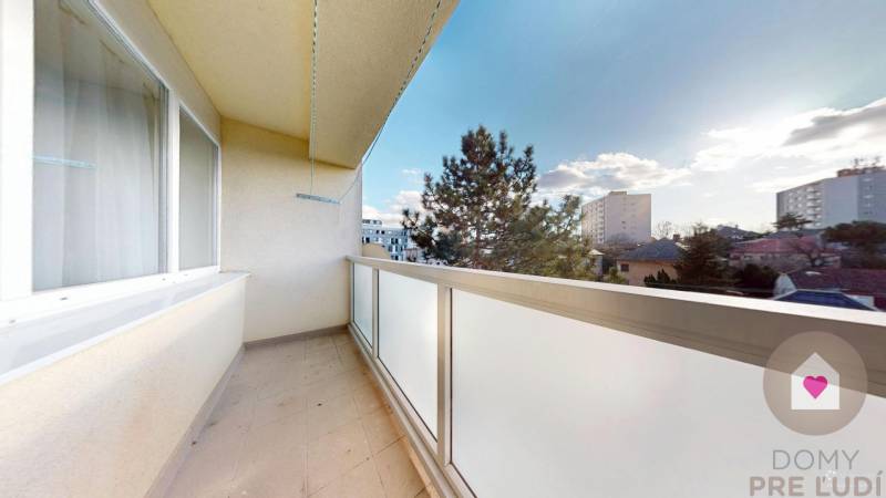 3 izbový byt, prenájom, Stromová, Bratislava 