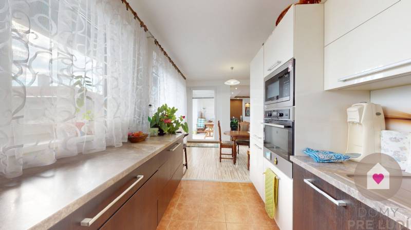 5 izbový RD, Pernek okr. Malacky 