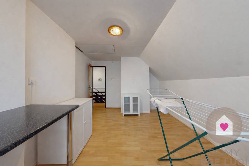 5 izbový RD, Pernek okr. Malacky 