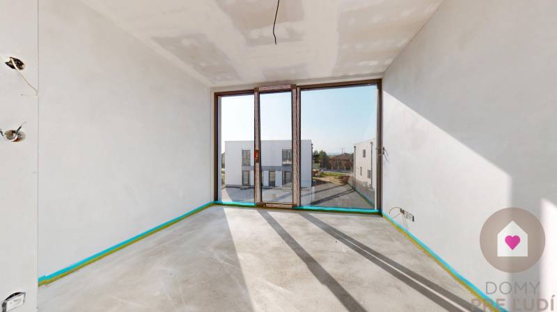 Kráľova pri Senci_dvojpodlažný rodinný dom na predaj