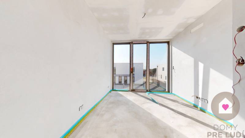 Kráľova pri Senci_dvojpodlažný rodinný dom na predaj