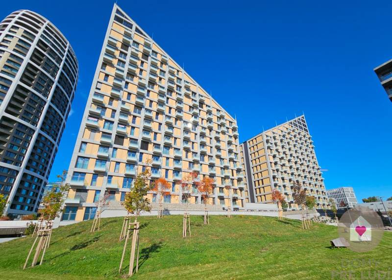 garážové státie Staré Mesto, Metropolis, Bottova ulica