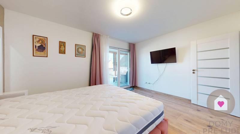 Predaj  3i modernej novostavby RD s tep. čerpadlom, garážou, terasou v obci Malé Leváre pri Malackách