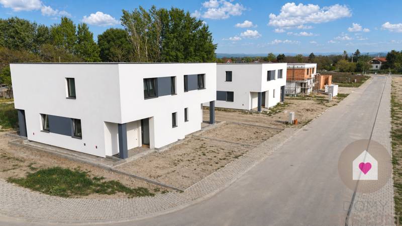 Zalesie rodinné domy na predaj (6).jpg