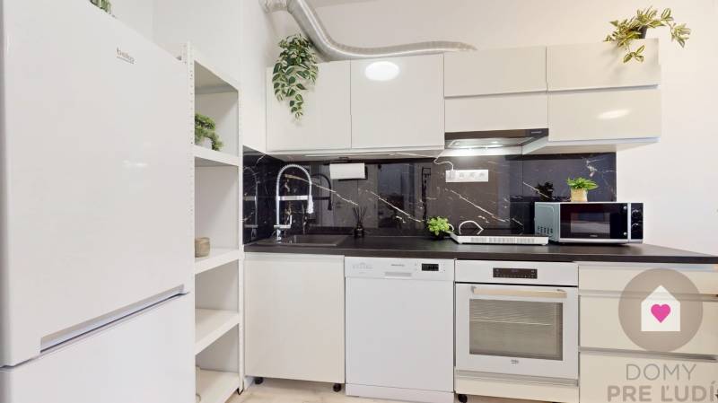 1 izbovy byt na prenajom_novostavba_slnecnice zona Mesto