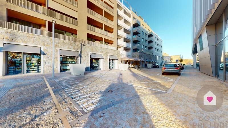 Prenájom moderného, veľkého 1 bytu s priestrannou lodžiou v exkluzívnom projekte Vydrica v Starom meste pod Hradným kopcom