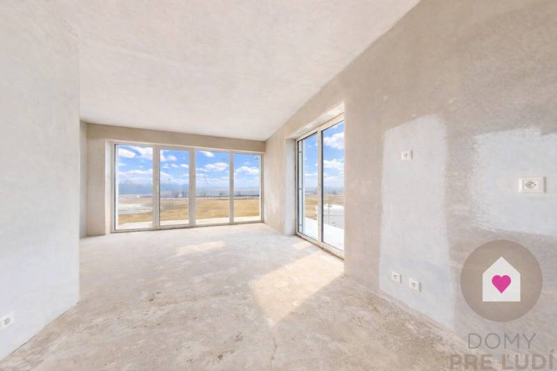 Byvajte-v-Raji-3i-novostavba-s-balkonom- (10).jpg