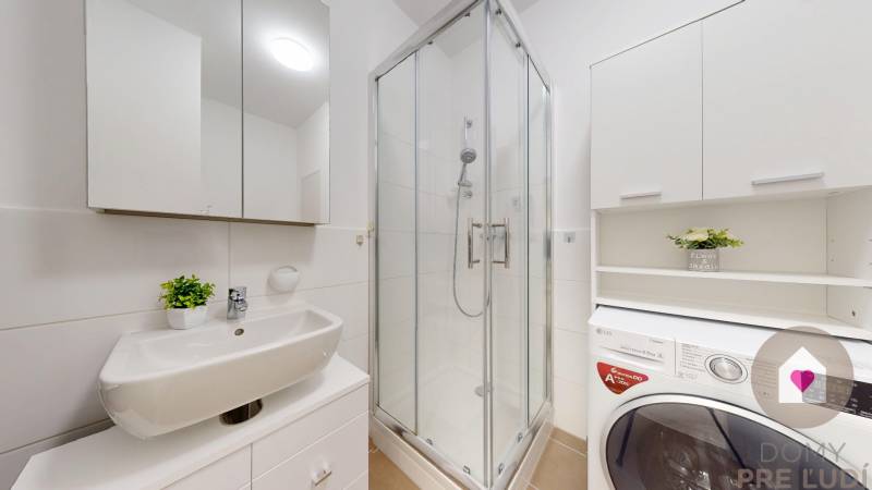 1 izbovy byt na prenajom_novostavba_slnecnice zona Mesto