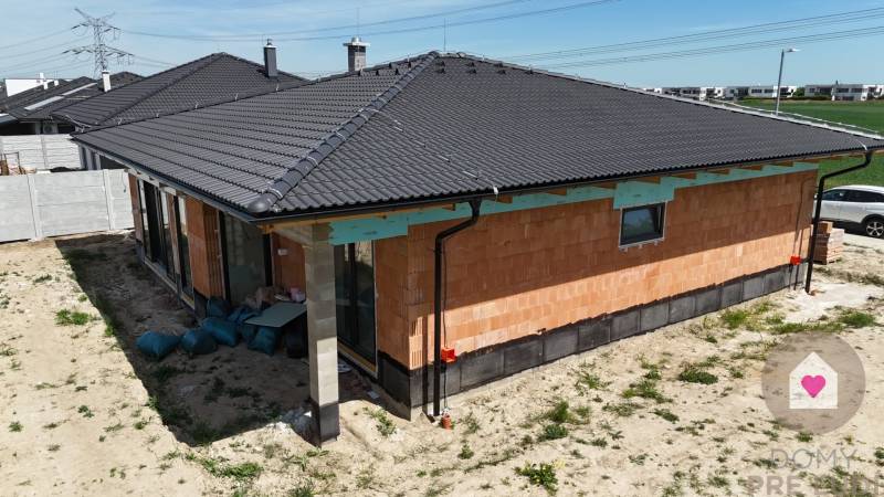 4 izbový RD s garážou, Bernolákovo 