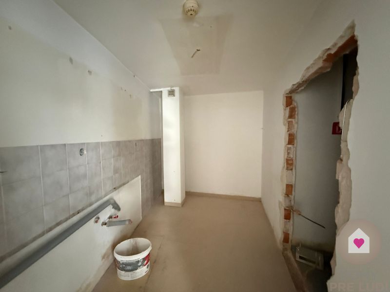 Obchodný priestor Poštova BA I,.jpeg