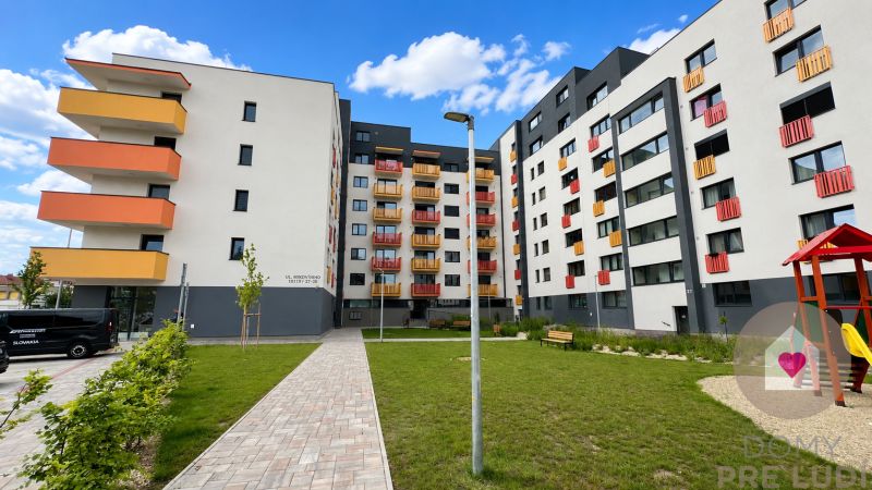 2i-novostavba-s-parkovanim-Mikovíniho ul.- Trnava