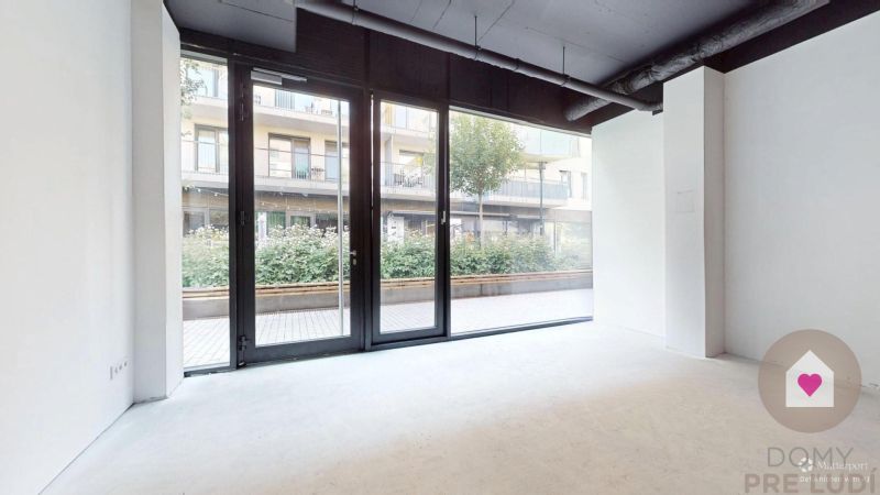 NIVY-Obchodny-priestor-o-vymere-80m2-na-pesej-zone-s-vykladom