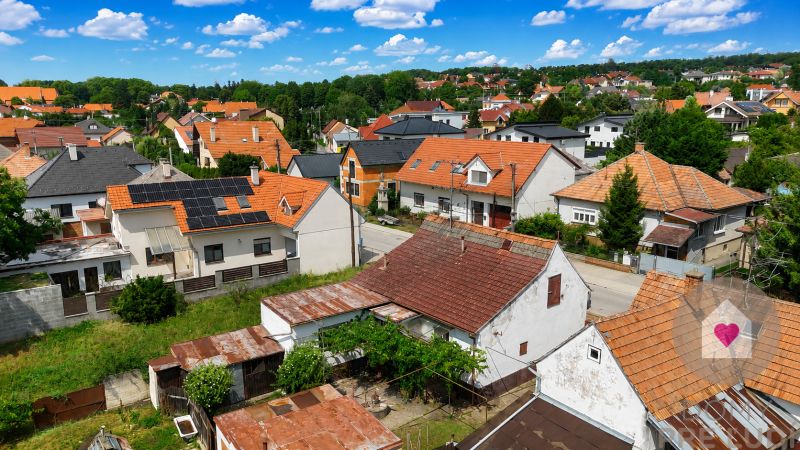 Stupava_rodinny dom v povodnom stave _marianska ul (2).jpg