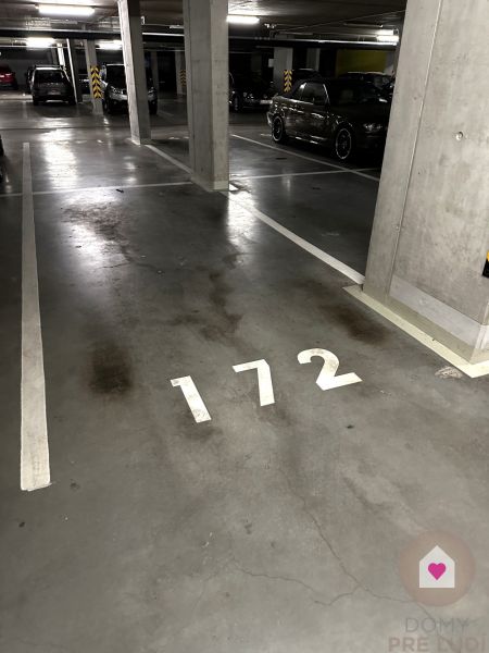Garážové miesto, Z. Chalupkovej, BA