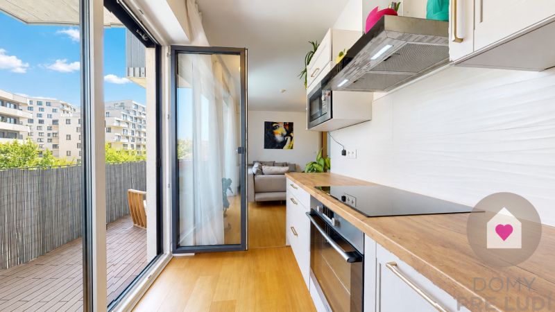 CERESNE-2i-apartman-s-balkonom-v-novostavbe-Polianky