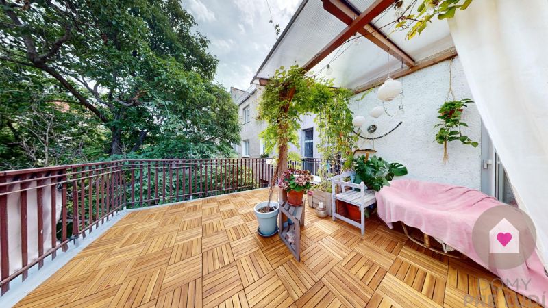 Domov s dušou v srdci Starého Mesta | Jedinečný byt s veľkolepou terasou_2 izbový byt _Šoltésovej_tehlový byt. dom