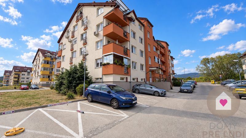 2 izbovy byt na prenájom_Pezinok_D. Sandtnera 