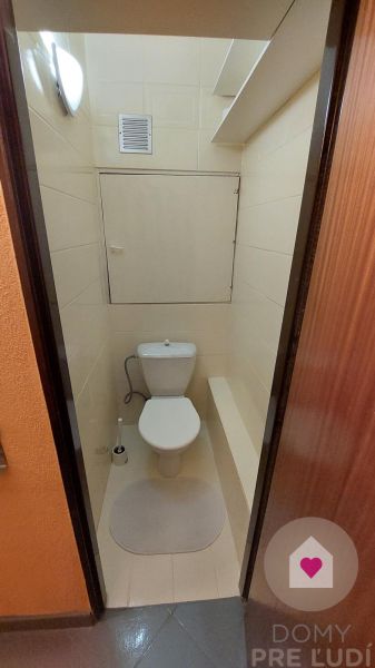 Izba na prenájom, Budatinska, Bratislav a