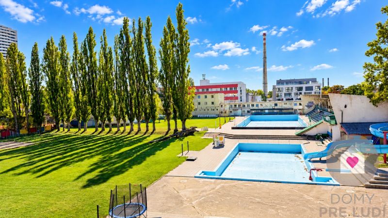BAPETRZALKA-2-izbovy-byt-s-vyhladom-na-Matadorku-v-tehlovom-bytovom-dome